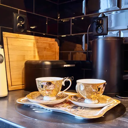 Firfas 2 アパート *